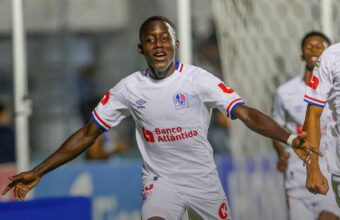 Olimpia lider en Honduras
