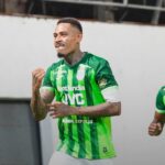 Henry Figueroa celebra el gol de Marathón ante Olimpia en el Apertura 2026