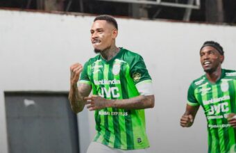 Henry Figueroa celebra el gol de Marathón ante Olimpia en el Apertura 2026